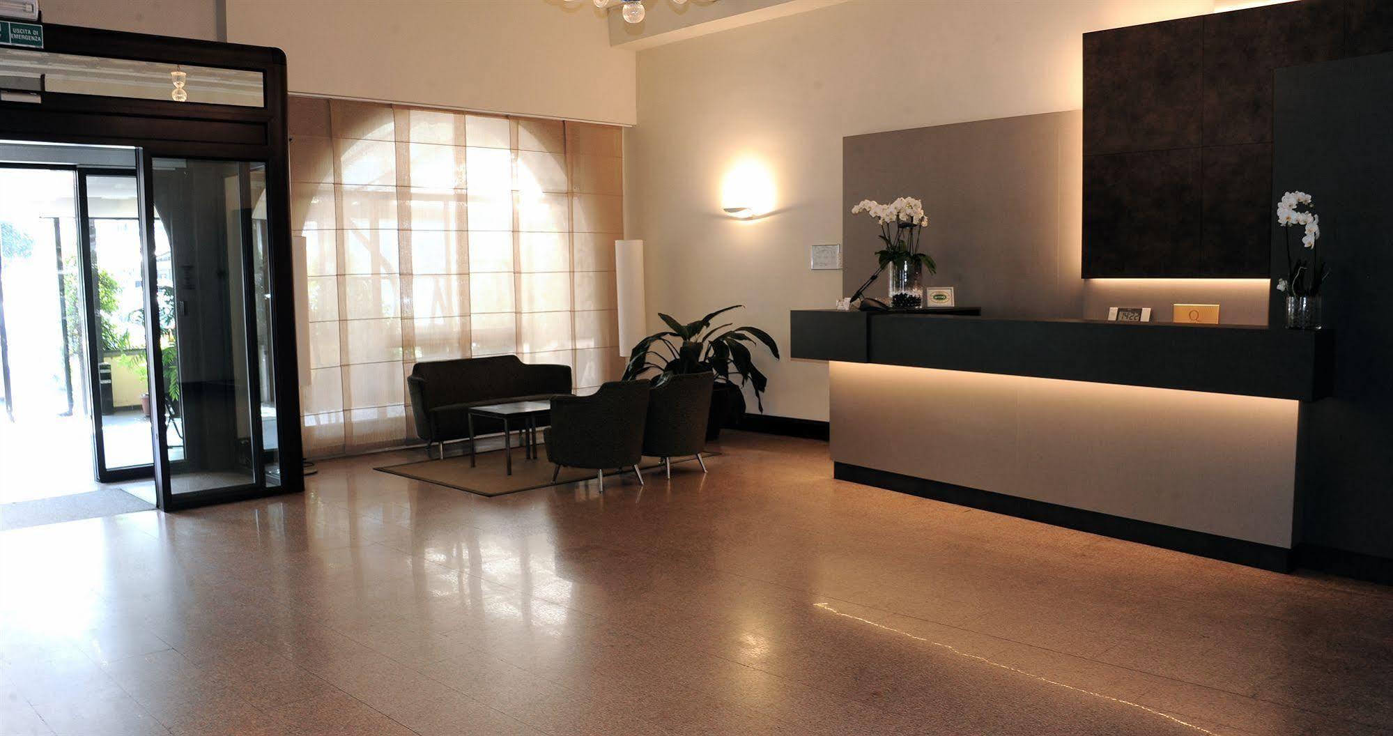 Hotel Giardino Arona Luaran gambar