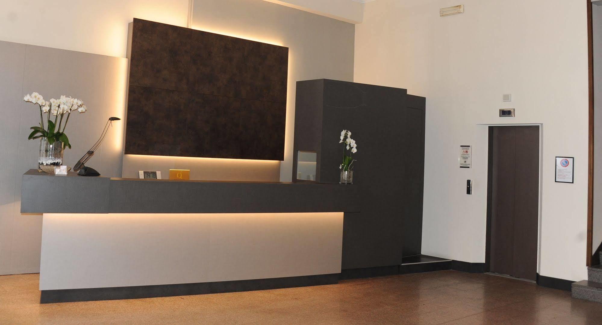 Hotel Giardino Arona Luaran gambar